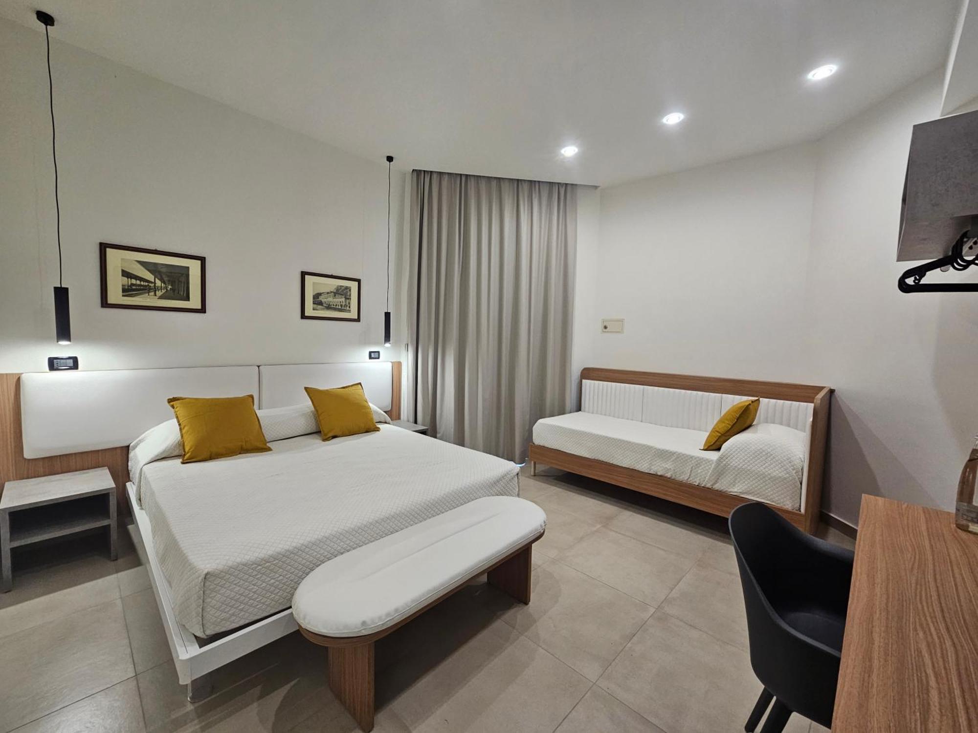 Villa Iris Giardini-Naxos Zewnętrze zdjęcie
