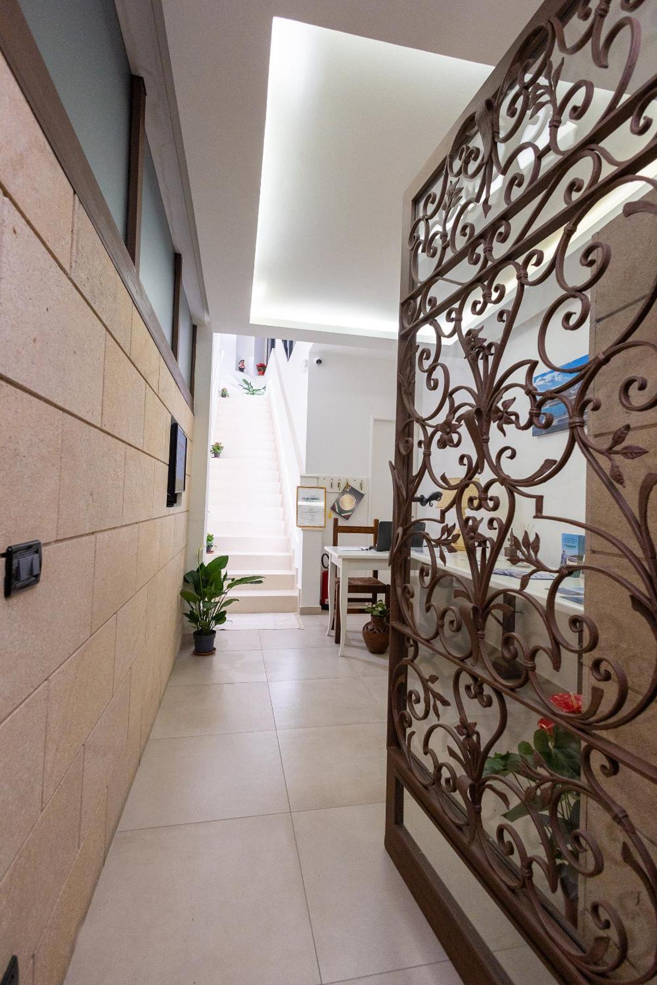 Villa Iris Giardini-Naxos Zewnętrze zdjęcie