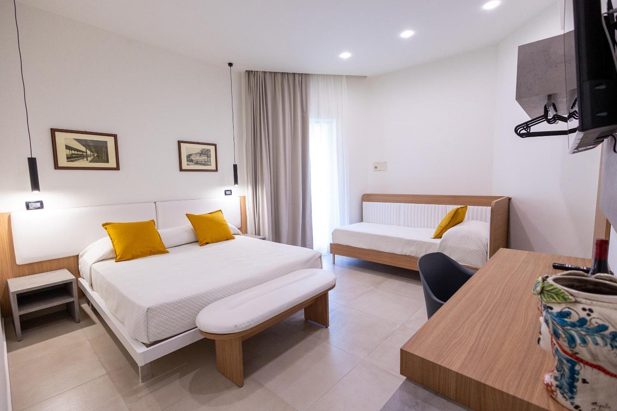Villa Iris Giardini-Naxos Zewnętrze zdjęcie