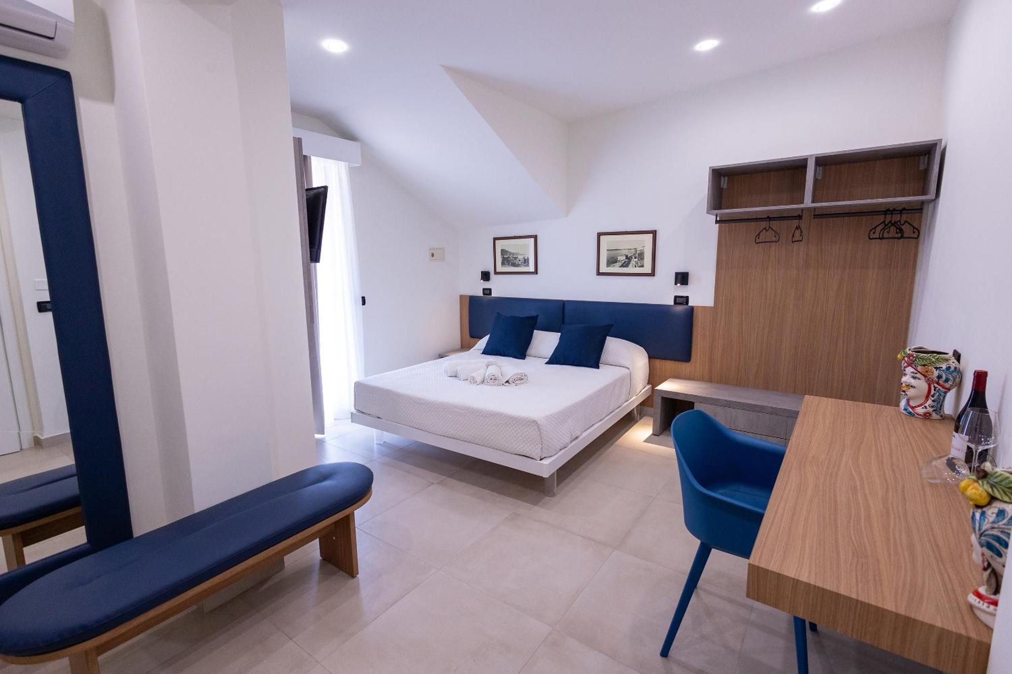 Villa Iris Giardini-Naxos Zewnętrze zdjęcie